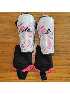 EUC Size XXS Brava Soccer Shin Guards Pink